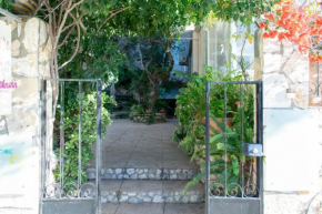 Hotels in Plaka